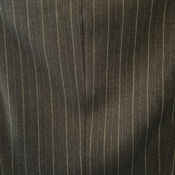 Yansi Fugel Pinstripe Blazer- Size 2- New without Tags - Picture 7 of 11